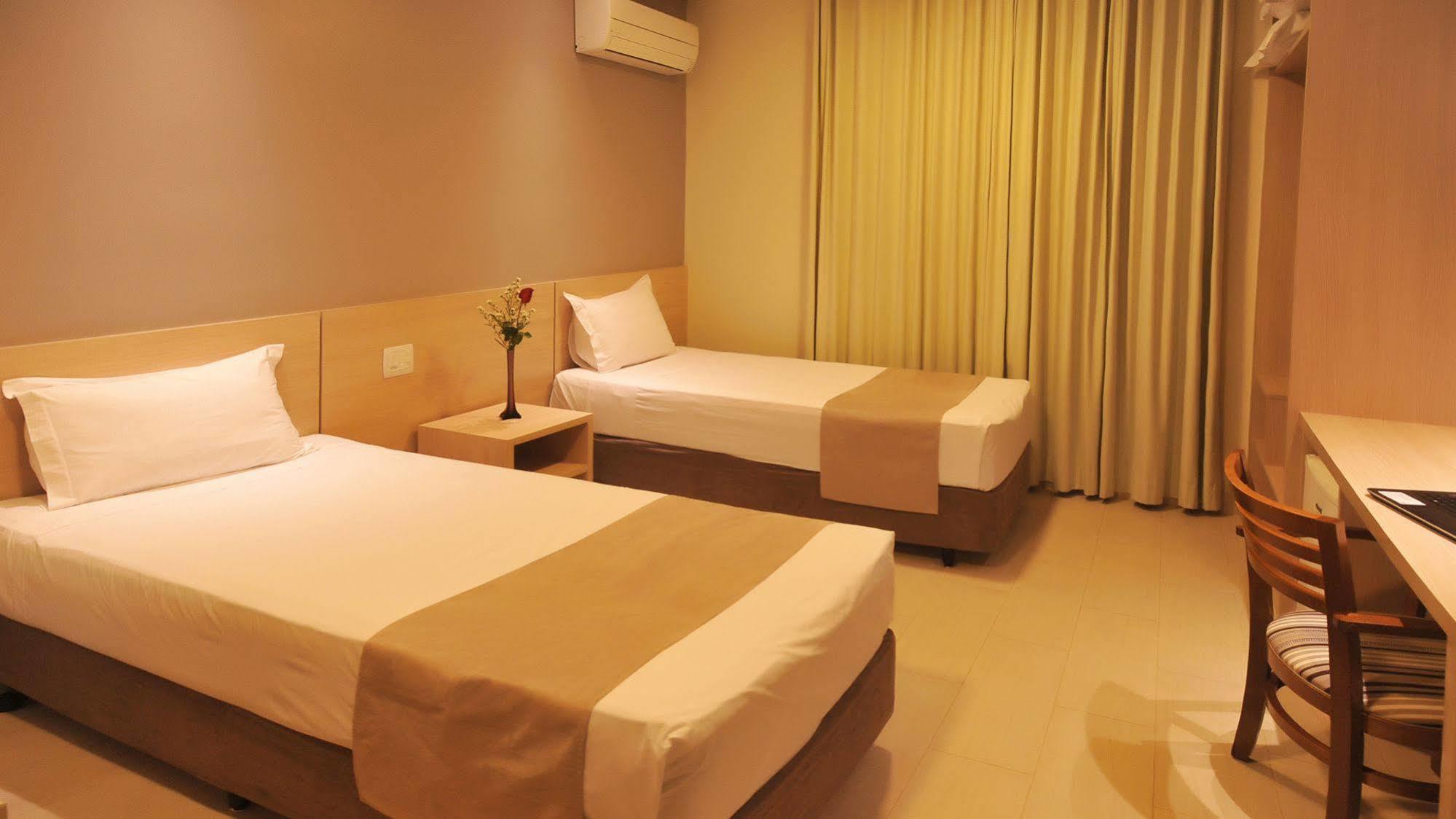 Valinhos Plaza Hotel Extérieur photo